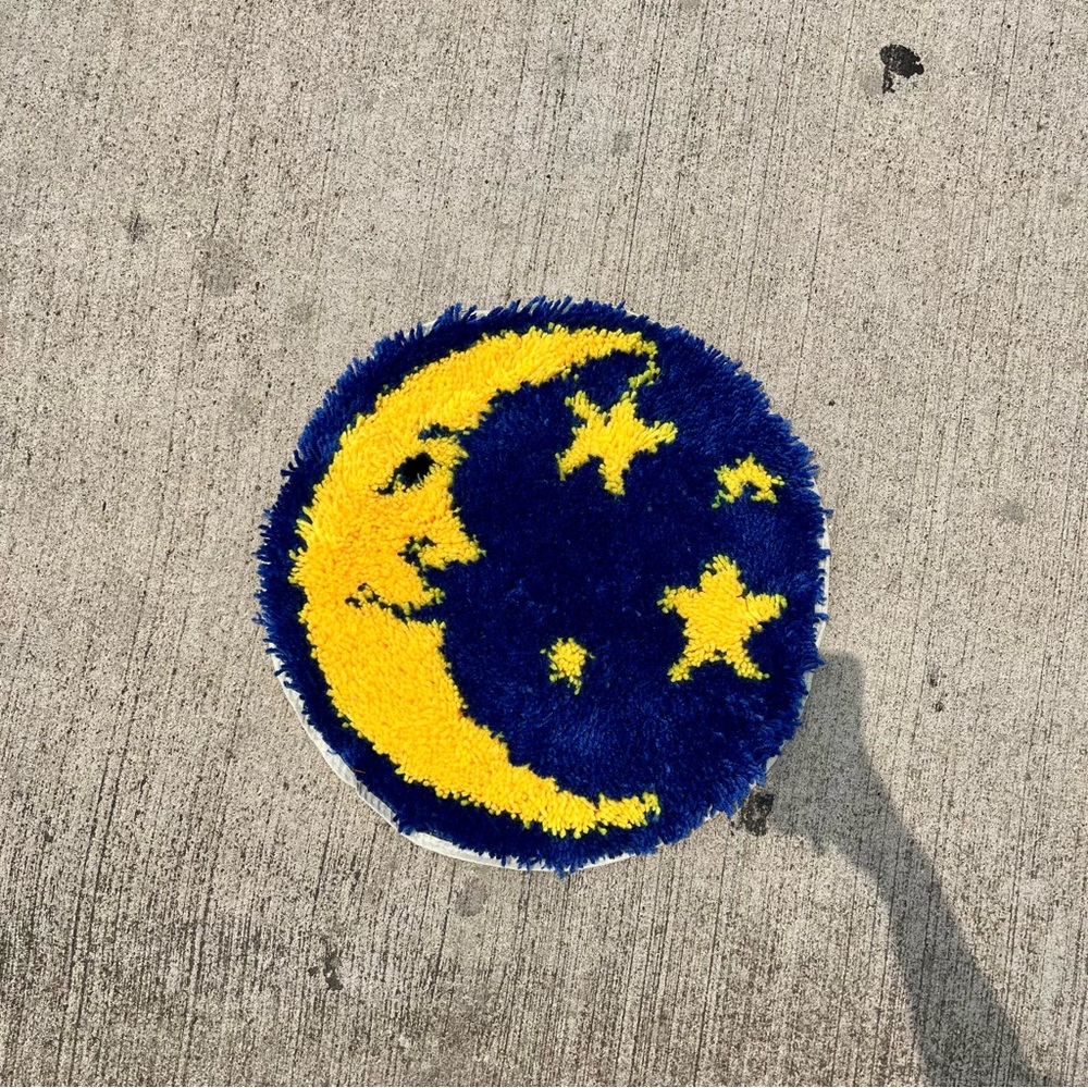 Handmade Vintage 1970s Tufted Rugs/Latch Hook Rugs/Wall Hangings/Moon&Star - Picture 2 of 5